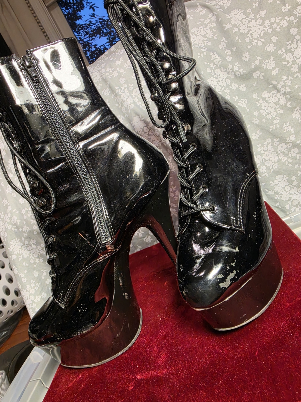 Pleasers 6" DELIGHT-1020 Women's Size 10 Pole Dancing Heels Boots